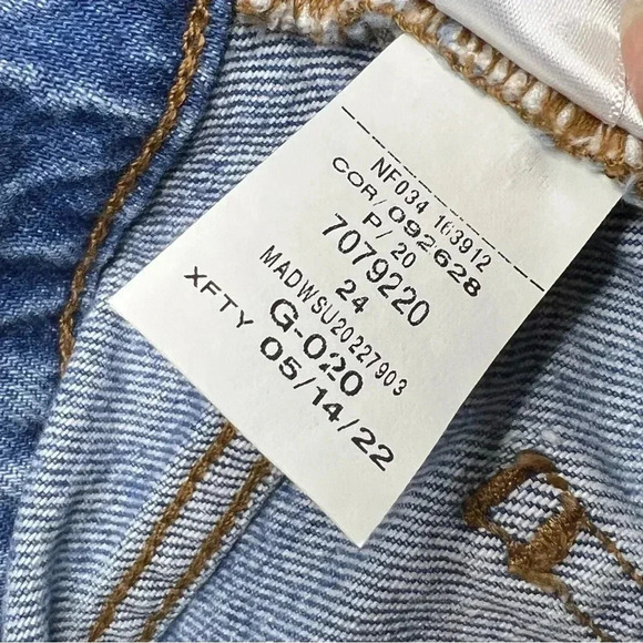 Madewell Relaxed Denim Jean Shorts Madeira Light Wash Side Slit Distressed - Picture 9 of 10